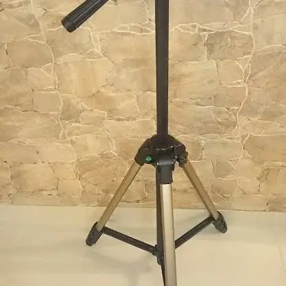 TRIPODE "Velbon" aluminio con funda