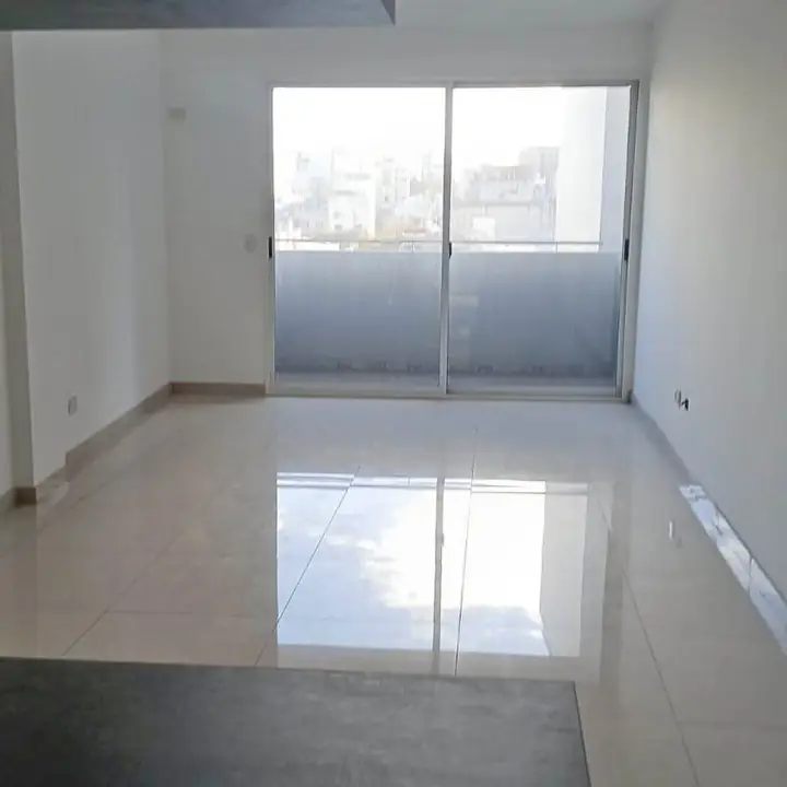 Monoambiente NUEVO c/balcón al frente en BOEDO/virrey Liniers 1200 C/conexión Lavarropas