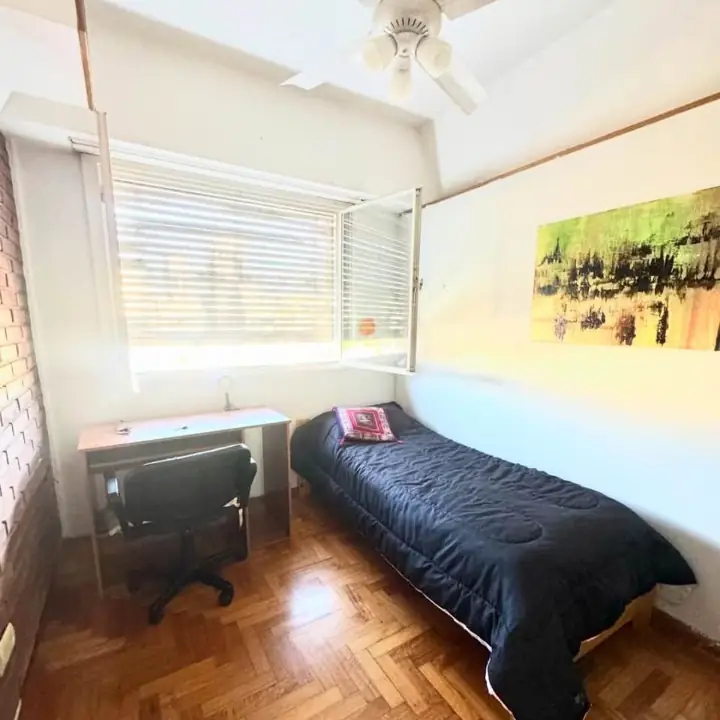 Habitacion privada para MUJERen Almagro todo incluido 250.000$