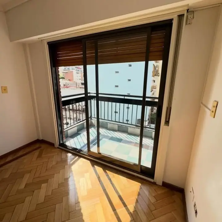 Caballito 3 ambientes c/balcon soleado-libre! 900.000$ Escribime x oportunidades