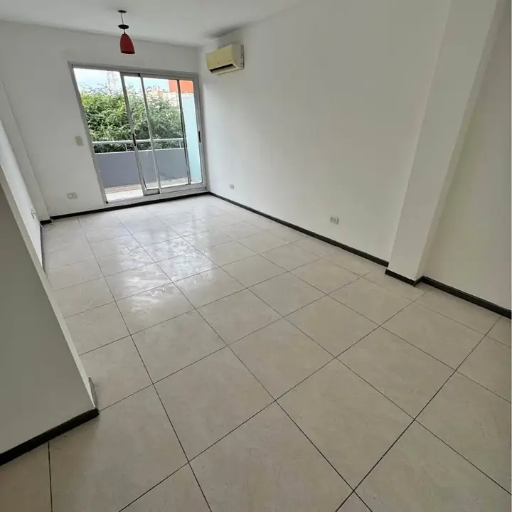 Caballito 2 ambientes c balcon y piscina/acepta av Pedro Goyena 1600 MD