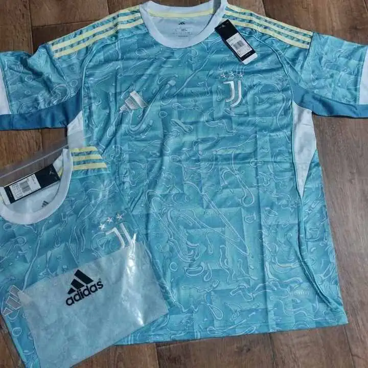 Remera de varias clubes