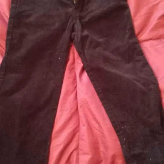 Vaqueros y pantalon de corderoy a 1500