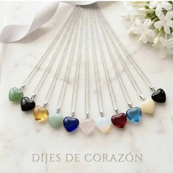 Cadenas y dijes . Piedras ideales para regalar