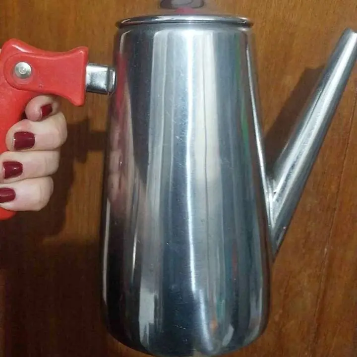 Acero inoxidable. Teter