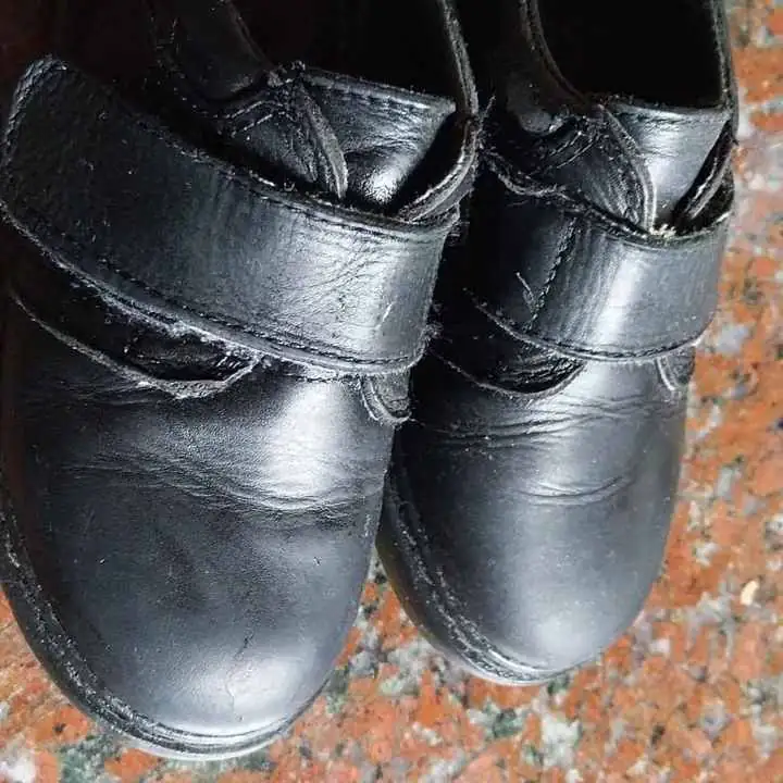 Zapatos checky talle 29
