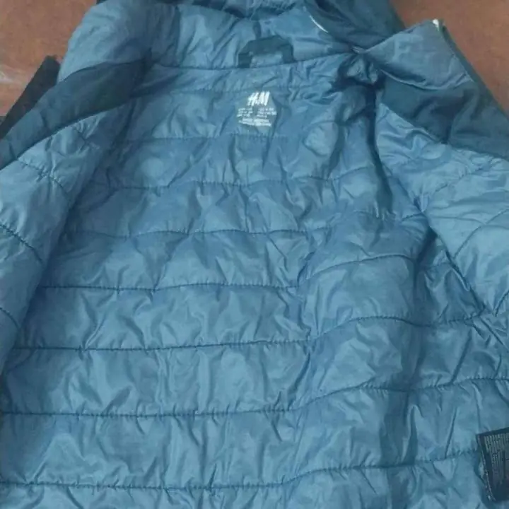 Campera azul H y M