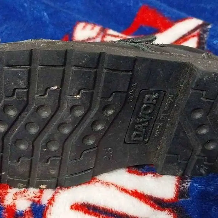 Zapatos escolares talle 25