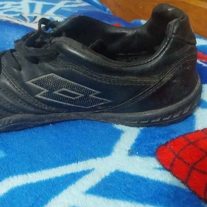 Botines de cuero kappa. TALL 31