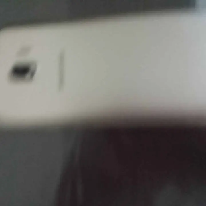 Samsung j4