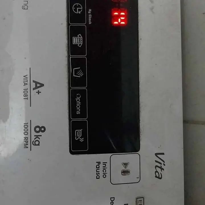 Lavarropa Candy 8kg 1000 rpm