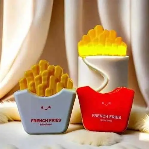 Lampara con forma de papas fritas