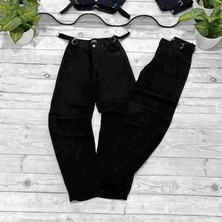 Jean baggy negro