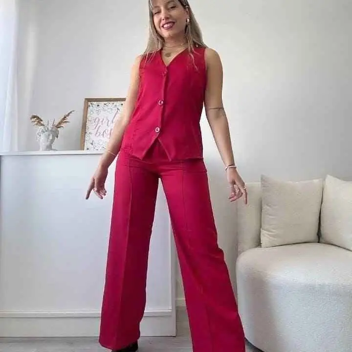 Conjunto crep pantalón chaleco