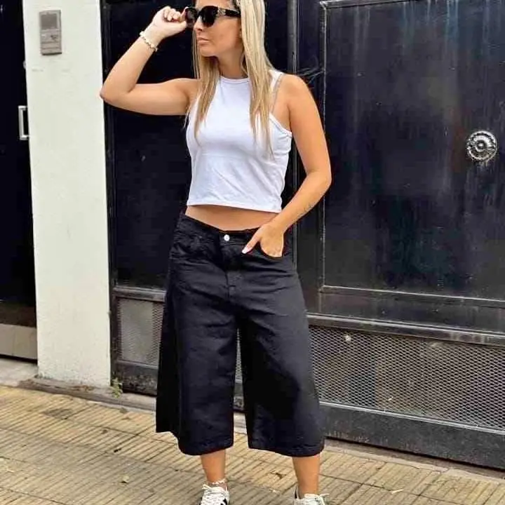 Bermuda baggy jean negro