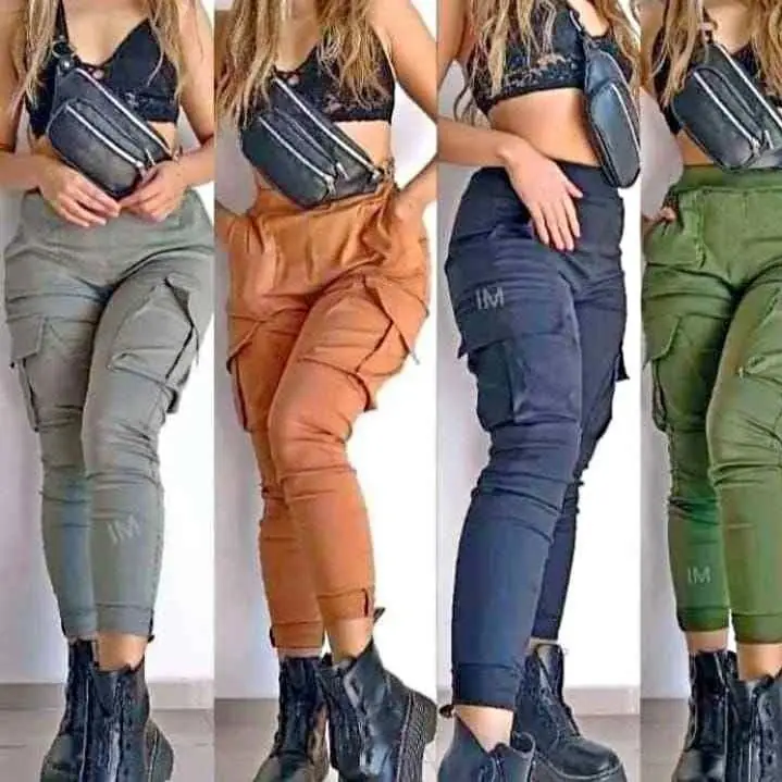 Pantalón jogger cargo gabardina