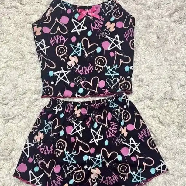 Pijamas de nena