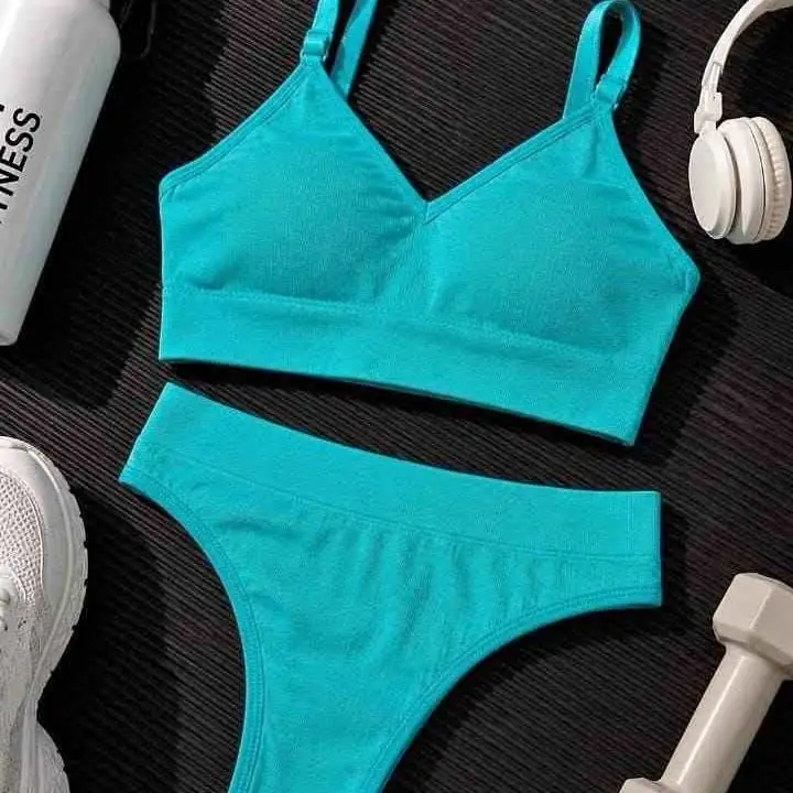 Set deportivo colaless