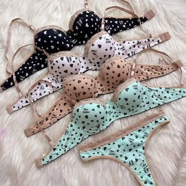 Conjunto armado aro algodón estampado puntilla