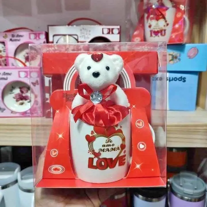 Taza con peluche Día de la madre