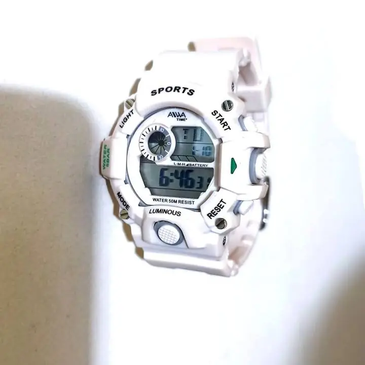 Reloj Mujer Aiwa Cronometro Digital Alarma C Detalle Outlet usado