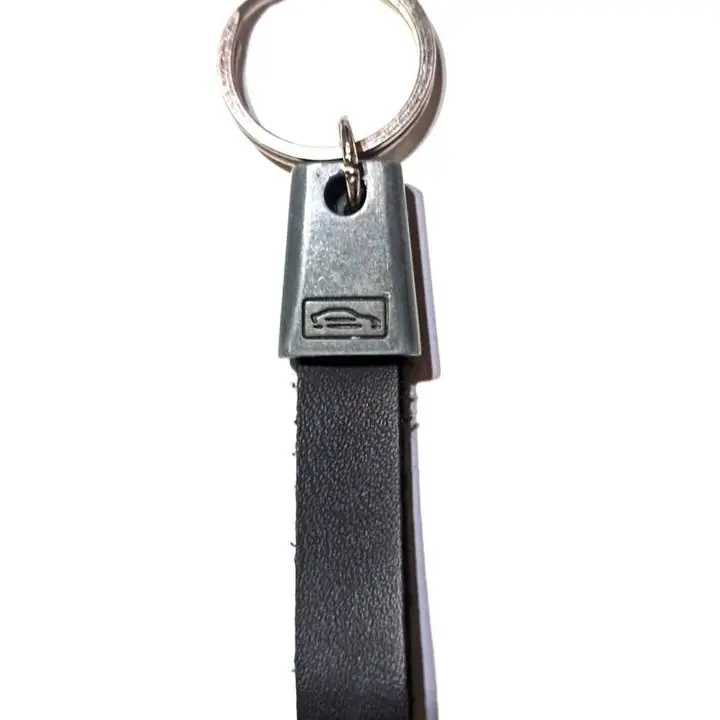 Llavero Auto Camioneta Cuero Metal Car One Correa Ford Fiat usado vw toyota honda chevrolet