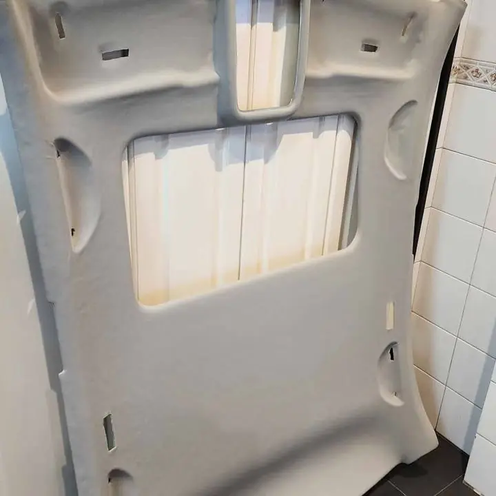 Tapizado del techo interior bora