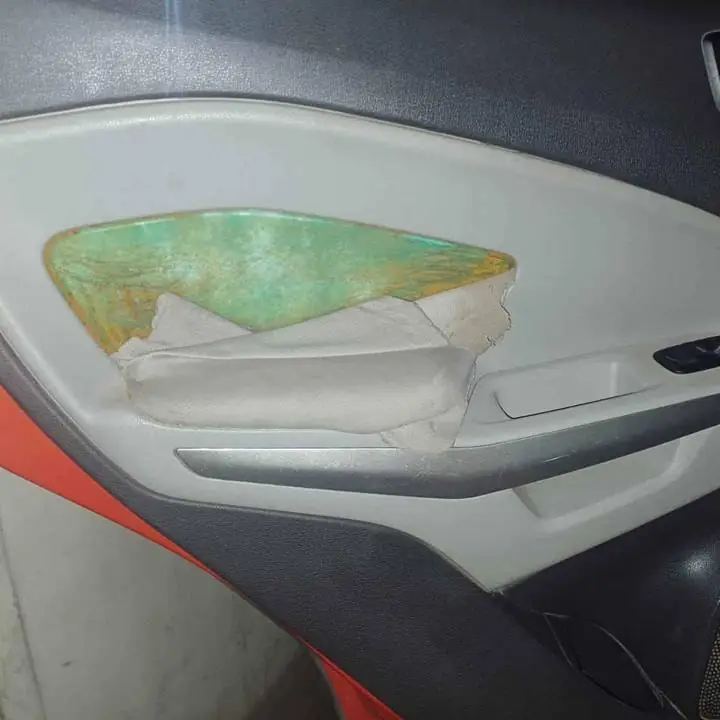 Tapizado de puertas ecosport