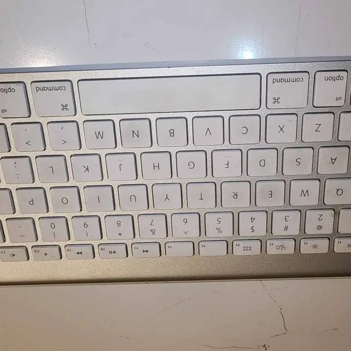Teclado Apple Bluetooth