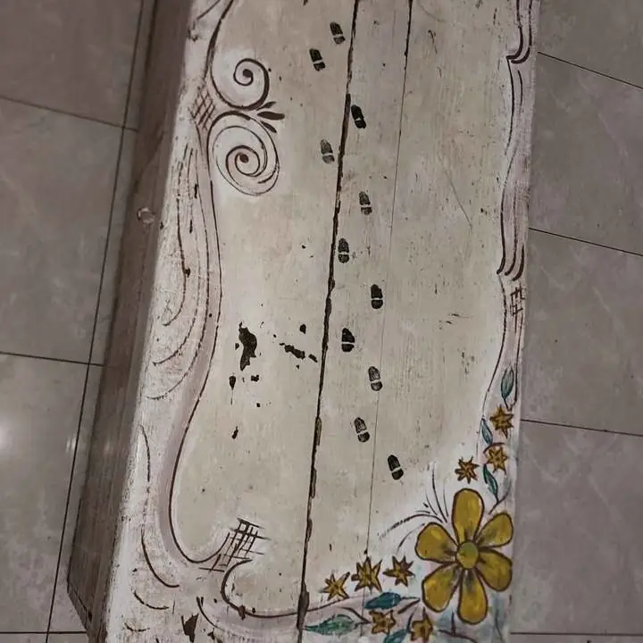 Baul vintage madera pesada