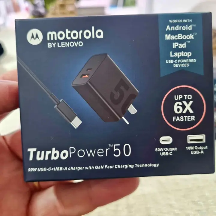 Cargadores turbo power Motorola moto edge sellados