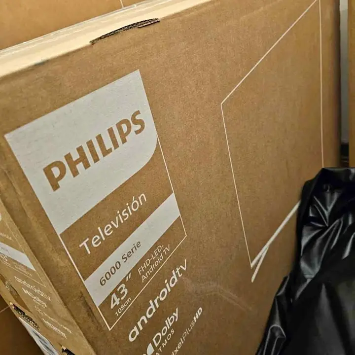 TV 43" y 55" smart hitachi & Philips nuevas sellada