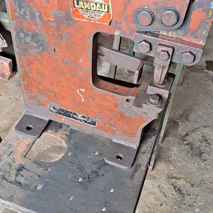 Punzonadora TREBOL
