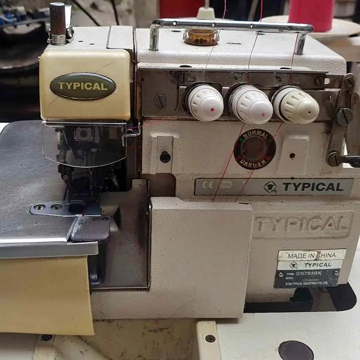 Overlock 3 hilos typical con atraque