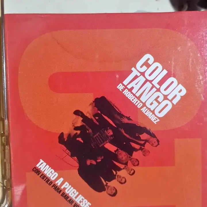 Cd color tango de Roberto Alvarez