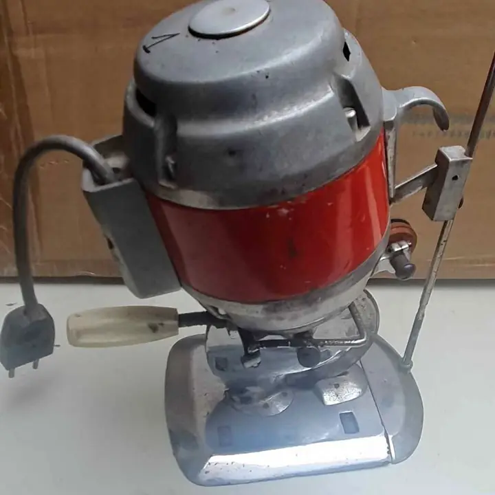 Maquina de cortar tela Dapet
