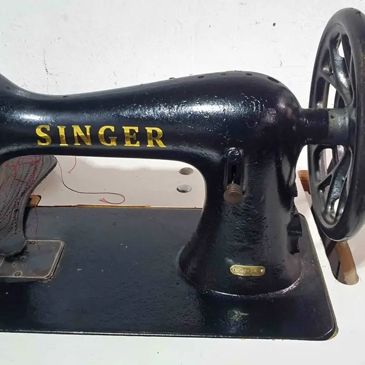 Maquina Singer 45 K talabartera