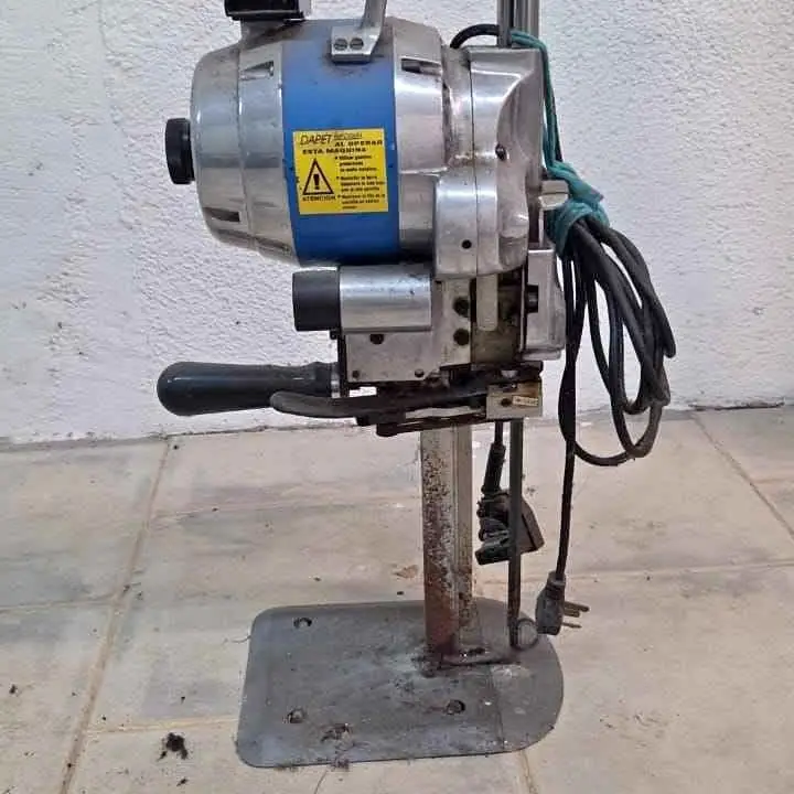 Maquina de cortar Dapet