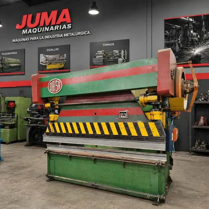 Plegadora de chapa DAISA de 3000 mm x 90 tn excelente estado JUMA Maquinarias