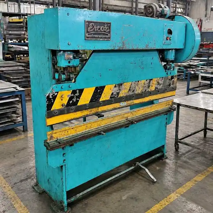 Plegadora de chapa ERCOR de 1800 mm x 25 tn