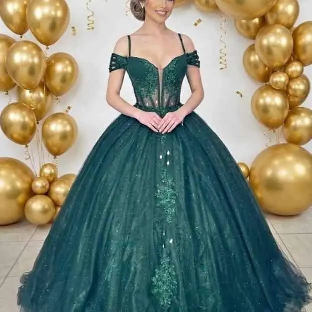 Vestidos de quince para sentirse princesas en promo