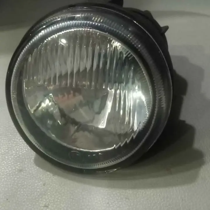 Renault Clio 2 faro auxiliar derecho Carello