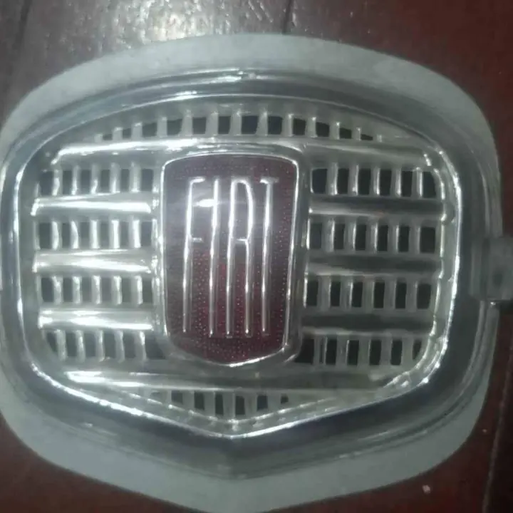 Fiat Nuova 500 Parrilla Frente Nueva