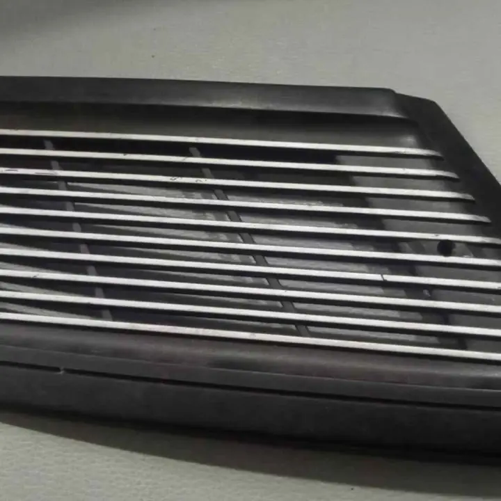 Fiat mirafiori 125 rejilla plastica izquierda