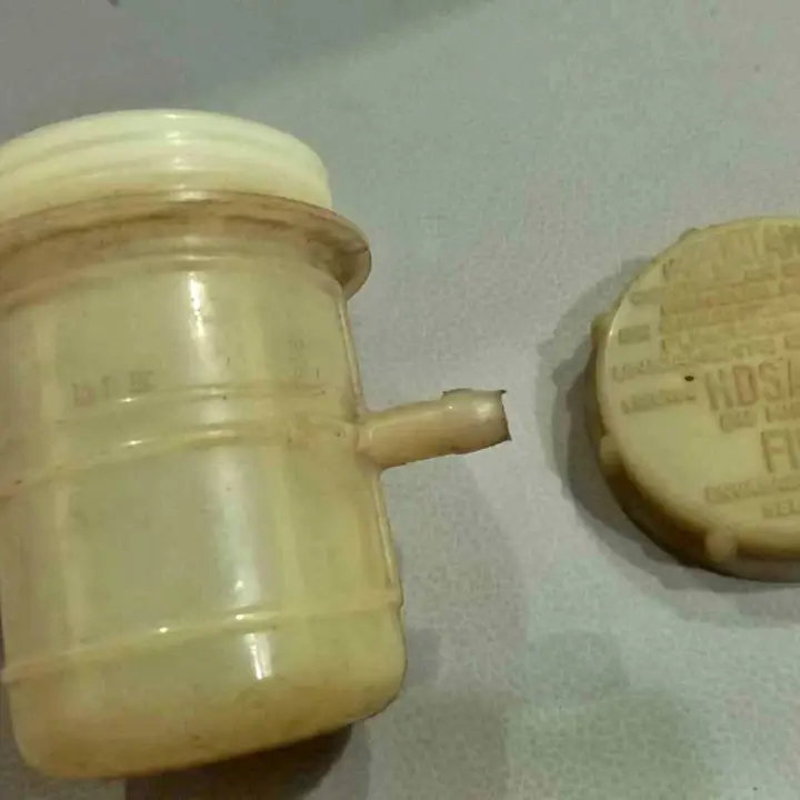 Fiat 1500 1963 a 1965 deposito liquido frenos