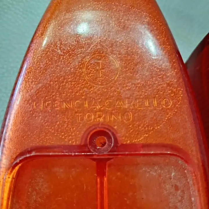 Fiat 1100 1500 multicarga acrílicos traseros fitam carello X2