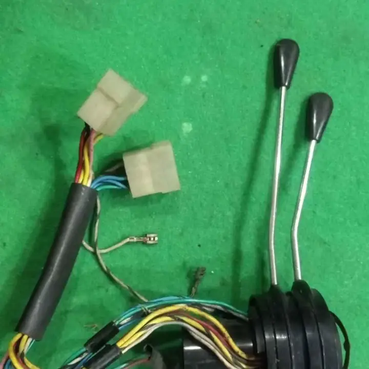 Fiat 1500 comando palanca luces giro altas bajas