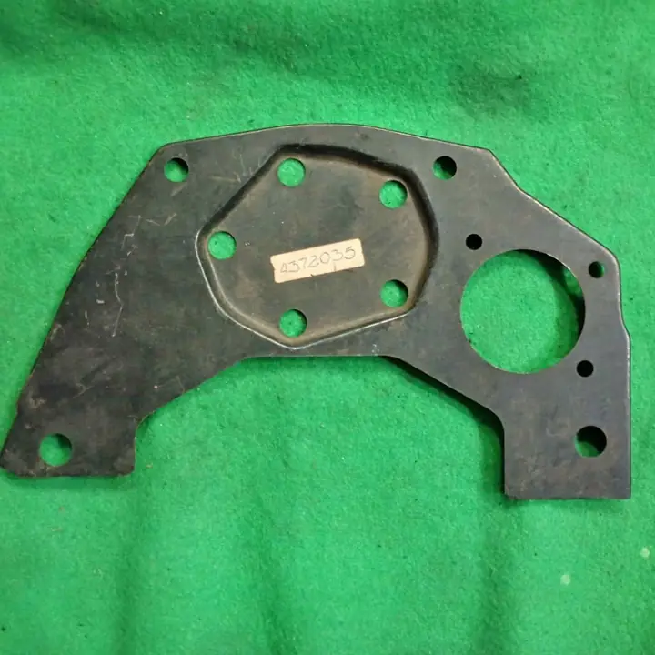 Fiat 147 chapa entre caja y motor