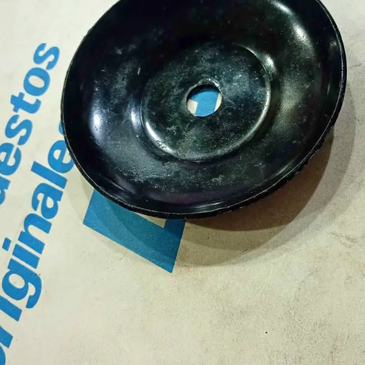 Fiat 128 chapa sujeta tornillo rueda auxilio
