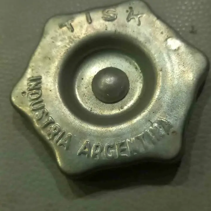 Fiat tapa aceite metalica TISK